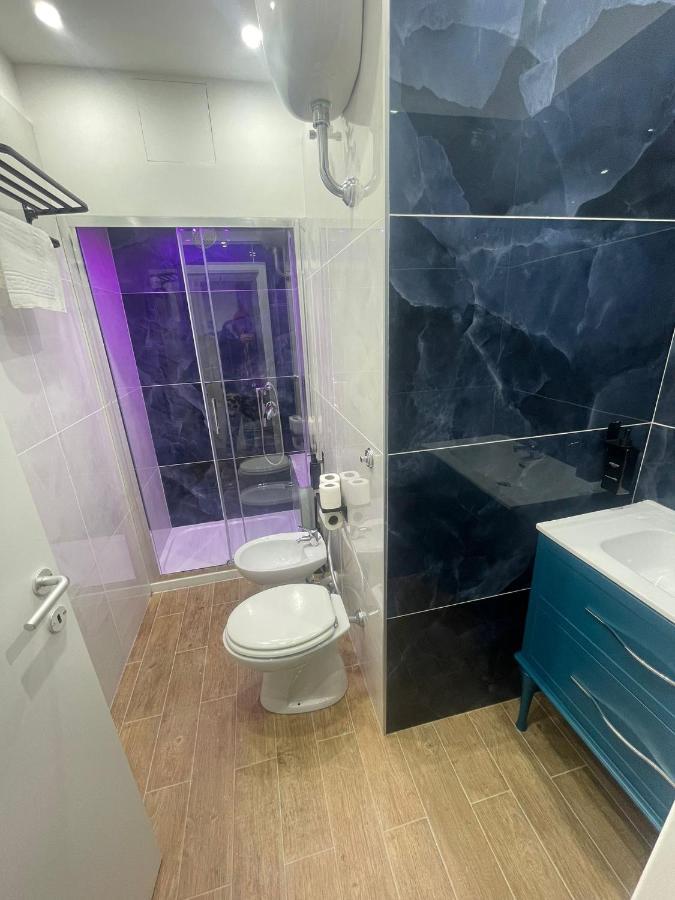 Toledo Aragon Bed & Breakfast Napoli Bagian luar foto